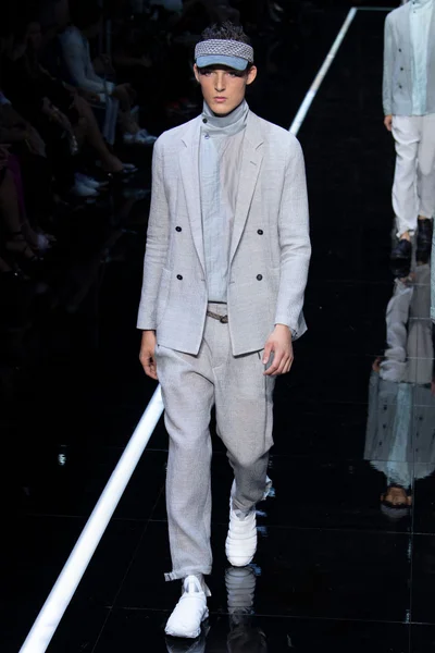 Look 79